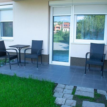 Pisztacia Apartman Leilighet Eger Eksteriør bilde