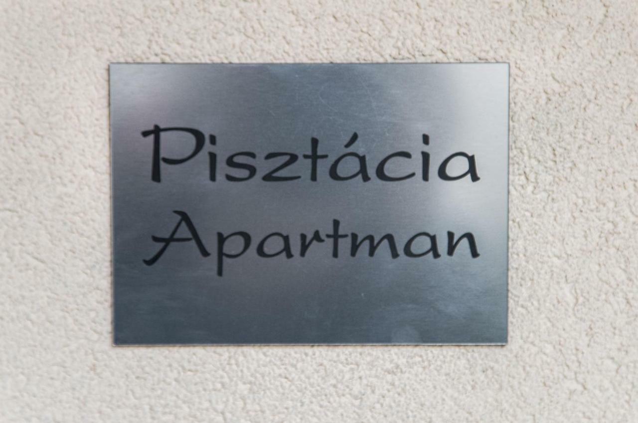 Pisztacia Apartman Leilighet Eger Eksteriør bilde