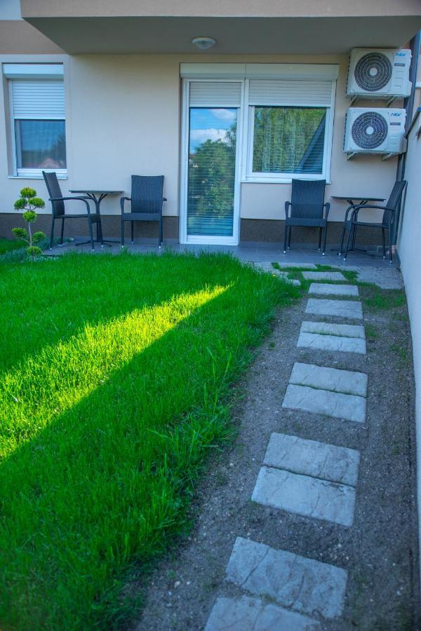 Pisztacia Apartman Leilighet Eger Eksteriør bilde